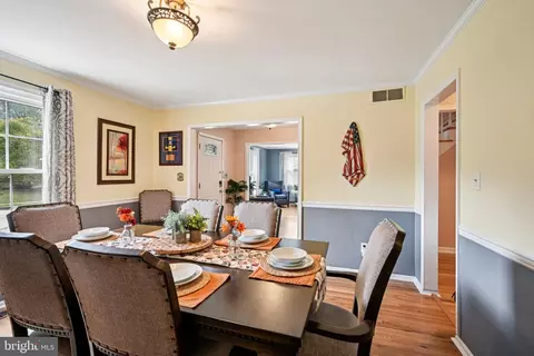 Dining - 20 Euston Rd, Marlton, NJ 08053 photo 3 of 5