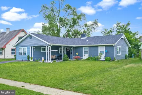 12 Bloomfield Ln, Willingboro, NJ 08046