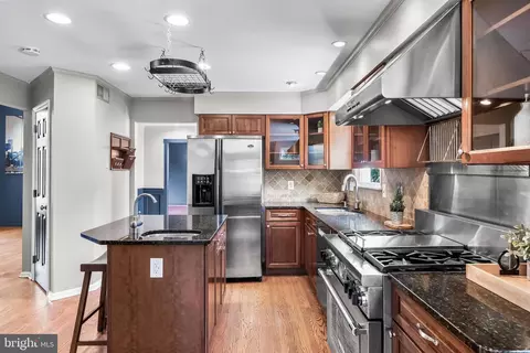 Kitchen - 175 Preakness Dr, Mount Laurel, NJ 08054 photo 4 of 4