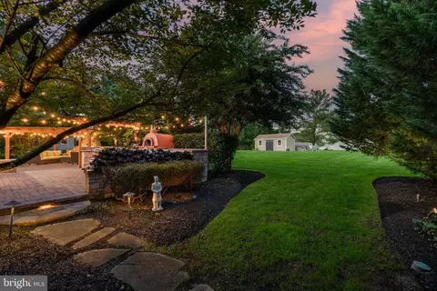 Exterior - 175 Preakness Dr, Mount Laurel, NJ 08054 photo 9 of 19