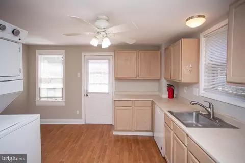 Entry Way - 50 E 3rd St, Moorestown, NJ 08057 photo 2 of 5