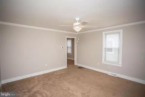 Living - 50 E 3rd St, Moorestown, NJ 08057 photo 3 of 4