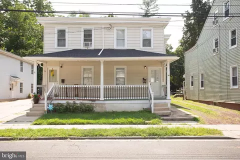 50 E 3rd St, Moorestown, NJ 08057