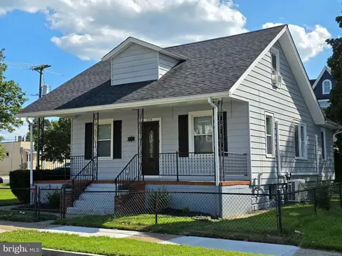 334 Kossuth St, Riverside, NJ 08075 photo 1