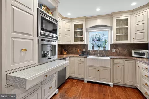 Kitchen - 526 E Main St, Moorestown, NJ 08057 photo 2 of 4