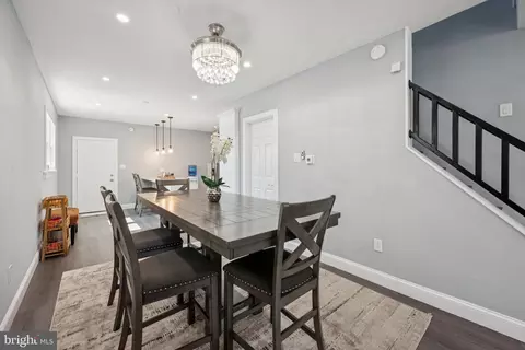 Entry Way - 259 Hooker St, Riverside, NJ 08075 photo 7 of 12