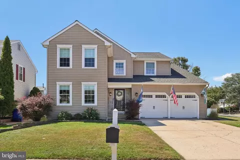 15 Keatley Dr, Marlton, NJ 08053