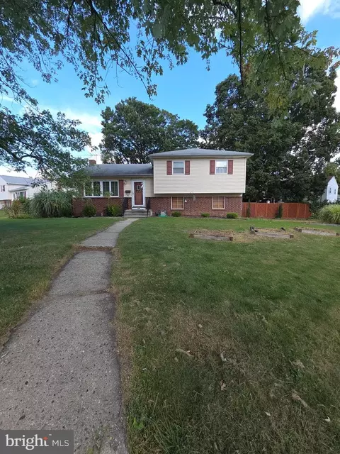 209 Front St, Mount Holly, NJ 08060