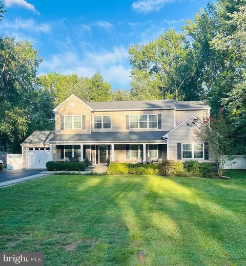 3 Virginia Trl, Medford, NJ 08055
