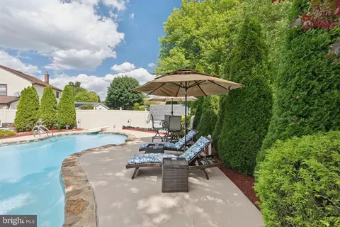 Exterior - 12 Devonshire Rd, Mount Laurel, NJ 08054 photo 18 of 28
