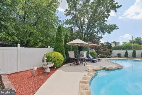 Exterior - 12 Devonshire Rd, Mount Laurel, NJ 08054 photo 17 of 28