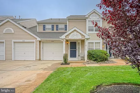 6206 B Normandy Dr, Mount Laurel, NJ 08054