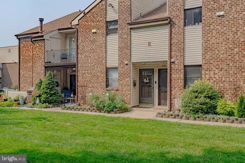 1475 Mount Holly Rd #K8, Edgewater Park, NJ 08010