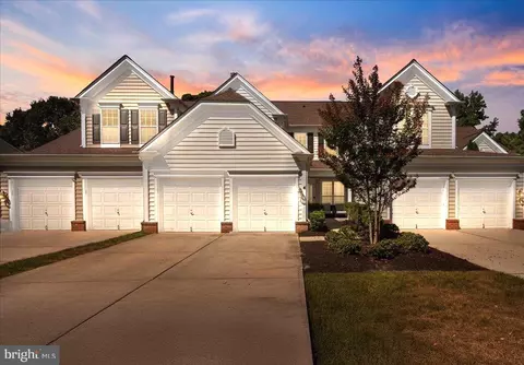 4 Wrentham Dr, Medford, NJ 08055