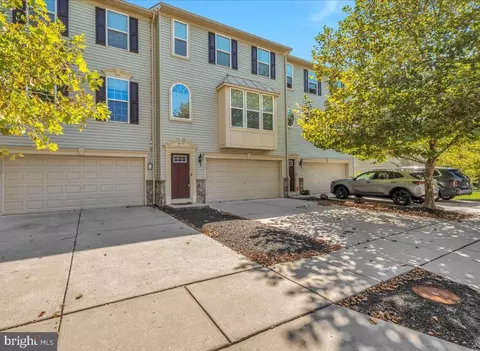 34 Wallace Rd, Mount Holly, NJ 08060