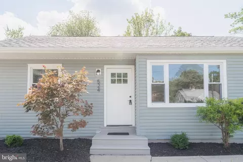 Exterior - 524 W Main St, Maple Shade, NJ 08052 photo 3 of 5