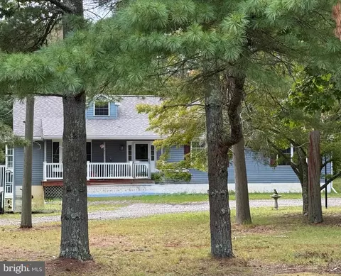 46 Old Church Rd, Egg Harbor City, NJ 08215