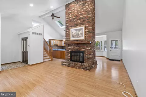 Entry Way - 450 Pricketts Mill Rd, Tabernacle, NJ 08088 photo 2 of 4