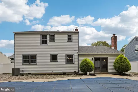 Exterior - 75 Euston Rd S, Marlton, NJ 08053 photo 9 of 9