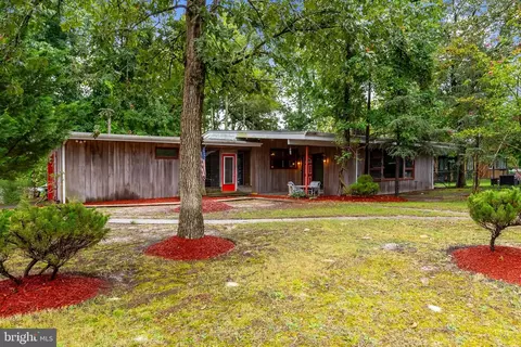 1502 S Lakeshore Dr, Browns Mills, NJ 08015