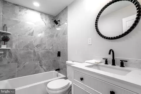 431 E Park Ave, Maple Shade, NJ 08052 photo 18