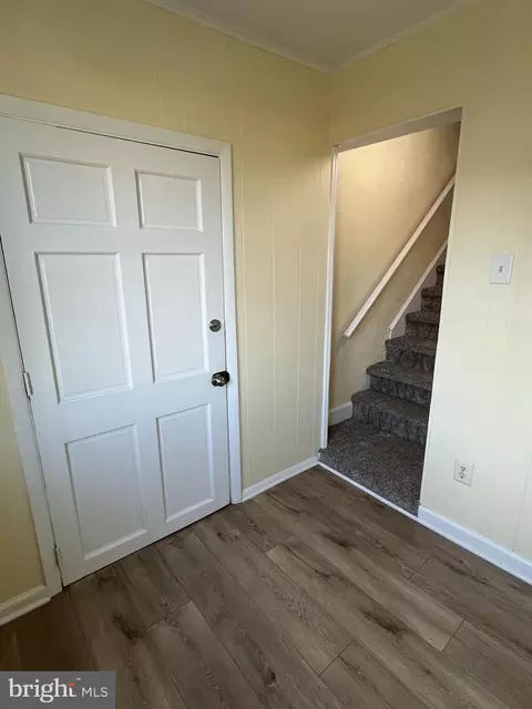 Entry Way - 105 Mecray Ln, Maple Shade, NJ 08052 photo 3 of 3