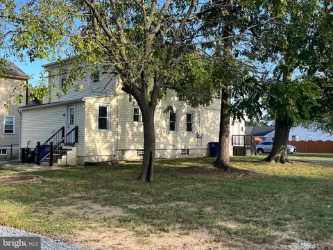 Exterior - 105 Mecray Ln, Maple Shade, NJ 08052 photo 2 of 2