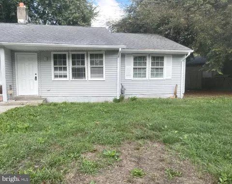216 Kinsley Rd, Pemberton, NJ 08068