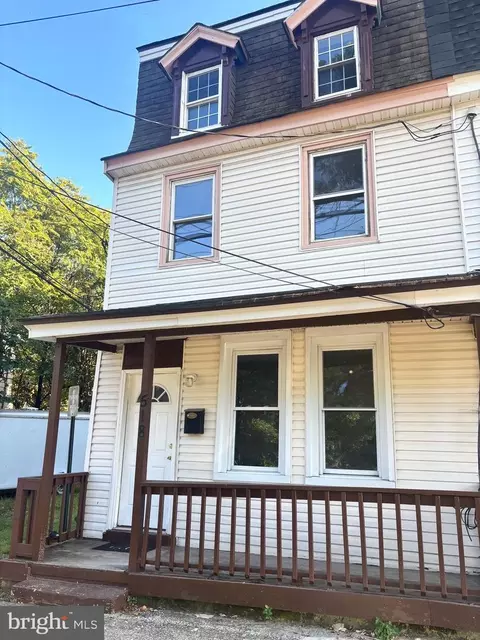518 Columbus Rd, Burlington, NJ 08016