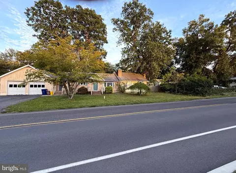 331 Birmingham Rd, Pemberton, NJ 08068