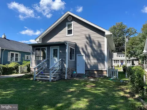 Exterior - 719 Hickory St, Delanco, NJ 08075 photo 2 of 3