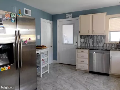 Kitchen - 719 Hickory St, Delanco, NJ 08075 photo 4 of 4