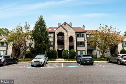 5116 C Aberdeen Dr, Mount Laurel, NJ 08054