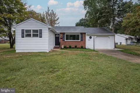 500 E Woodlawn Ave, Maple Shade, NJ 08052