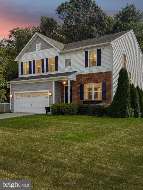 9 Olmsted Ln, Cinnaminson, NJ 08077