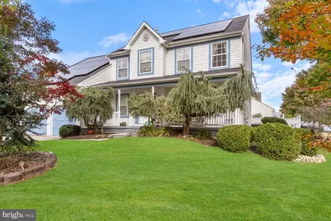 71 Kingsbridge Dr, Lumberton, NJ 08048