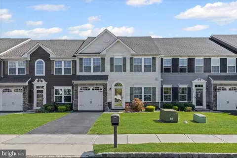 54 Heals Farm Rd, Burlington, NJ 08016