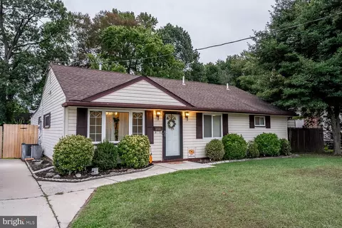Exterior - 200 E Rudderow Ave, Maple Shade, NJ 08052 photo 3 of 6
