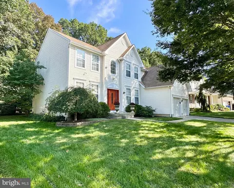 85 Creekwood Dr, Bordentown, NJ 08505