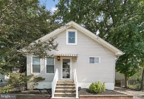 107 S Forklanding Rd, Maple Shade, NJ 08052