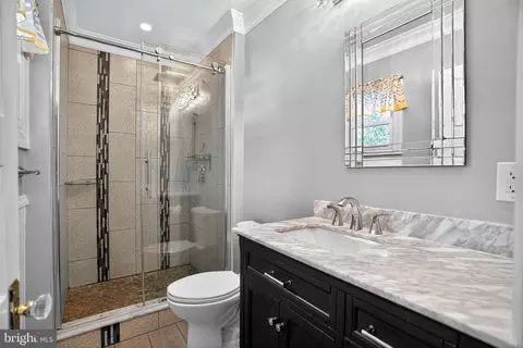 Bath - 107 S Forklanding Rd, Maple Shade, NJ 08052 photo 1 of 2