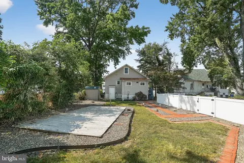 Exterior - 107 S Forklanding Rd, Maple Shade, NJ 08052 photo 2 of 5