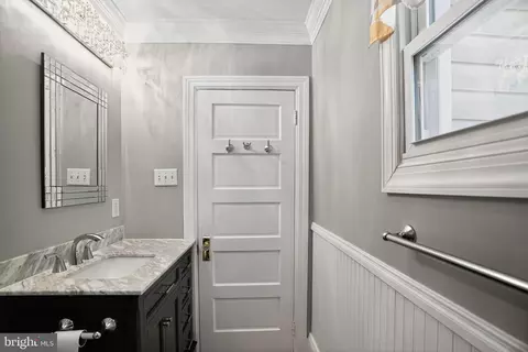 Entry Way - 107 S Forklanding Rd, Maple Shade, NJ 08052 photo 7 of 10