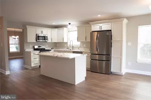 Other - 702 Delaware Ave, Riverside, NJ 08075 photo 1 of 4
