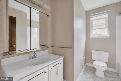 35 Euston Rd W, Marlton, NJ 08053 photo 17