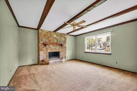 35 Euston Rd W, Marlton, NJ 08053 photo 6