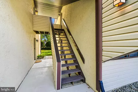 Entry Way - 12 E B E Daisy Ln, Mount Laurel, NJ 08054 photo 1 of 2
