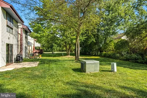 Exterior - 12 E B E Daisy Ln, Mount Laurel, NJ 08054 photo 3 of 5
