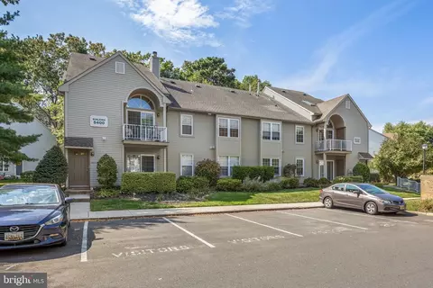 5406 B Albridge Way, Mount Laurel, NJ 08054