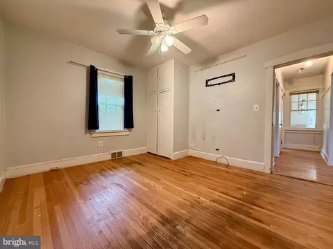 Bedroom - 508 Sunset Ave, Maple Shade, NJ 08052 photo 2 of 5